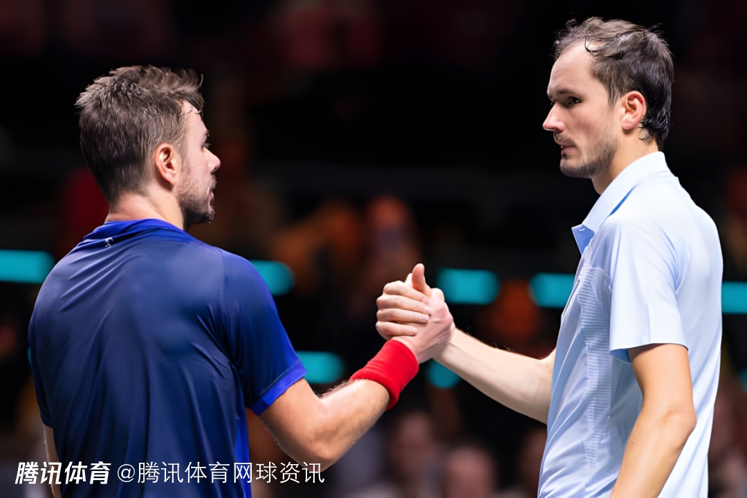 美网逆转蒙特卡洛大师赛，梅德韦杰夫点燃赛场