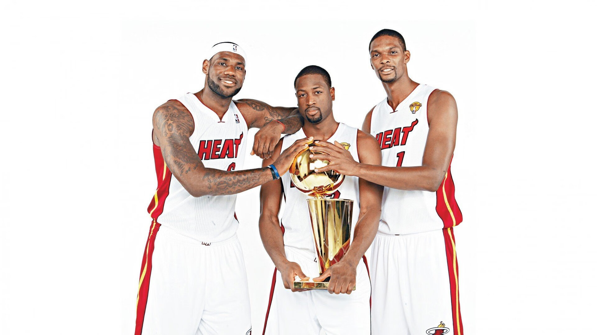 托尼在欧冠半决赛接管比赛，加拿大强势拿下乌克兰